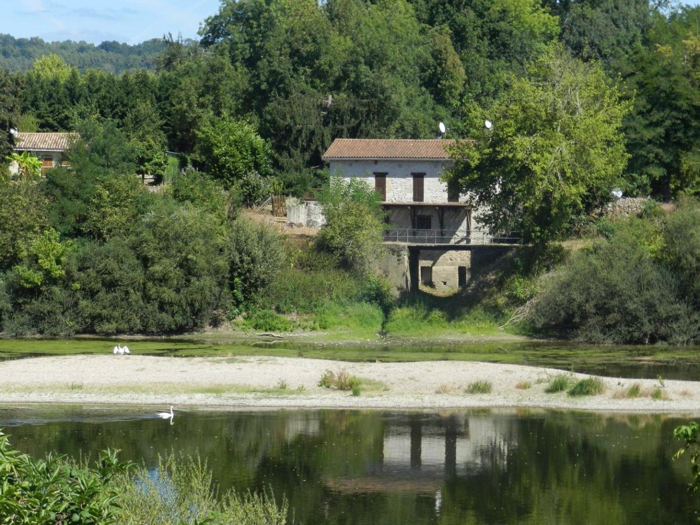 Chambres Et Gites Les Deux Chenes Pres De Bergerac Le Fleix Zewnętrze zdjęcie