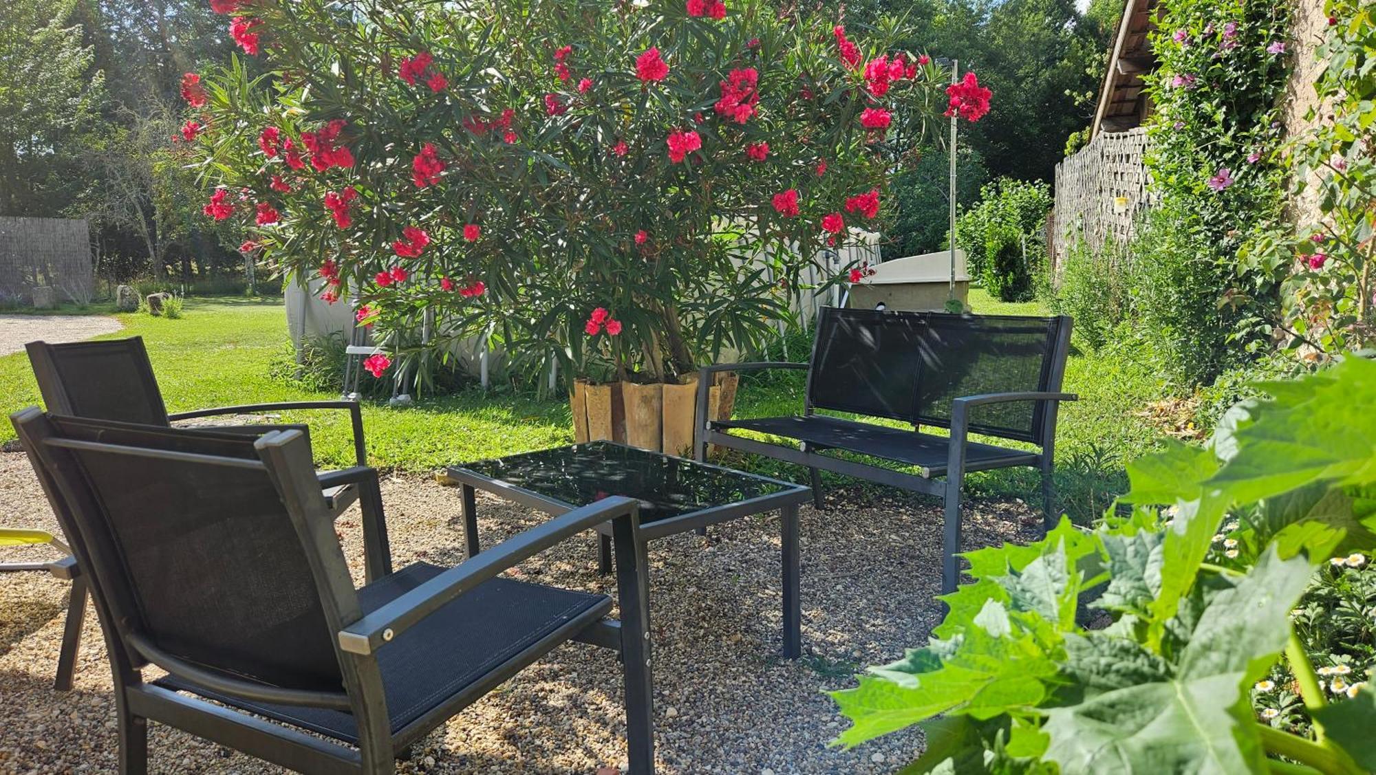 Chambres Et Gites Les Deux Chenes Pres De Bergerac Le Fleix Zewnętrze zdjęcie