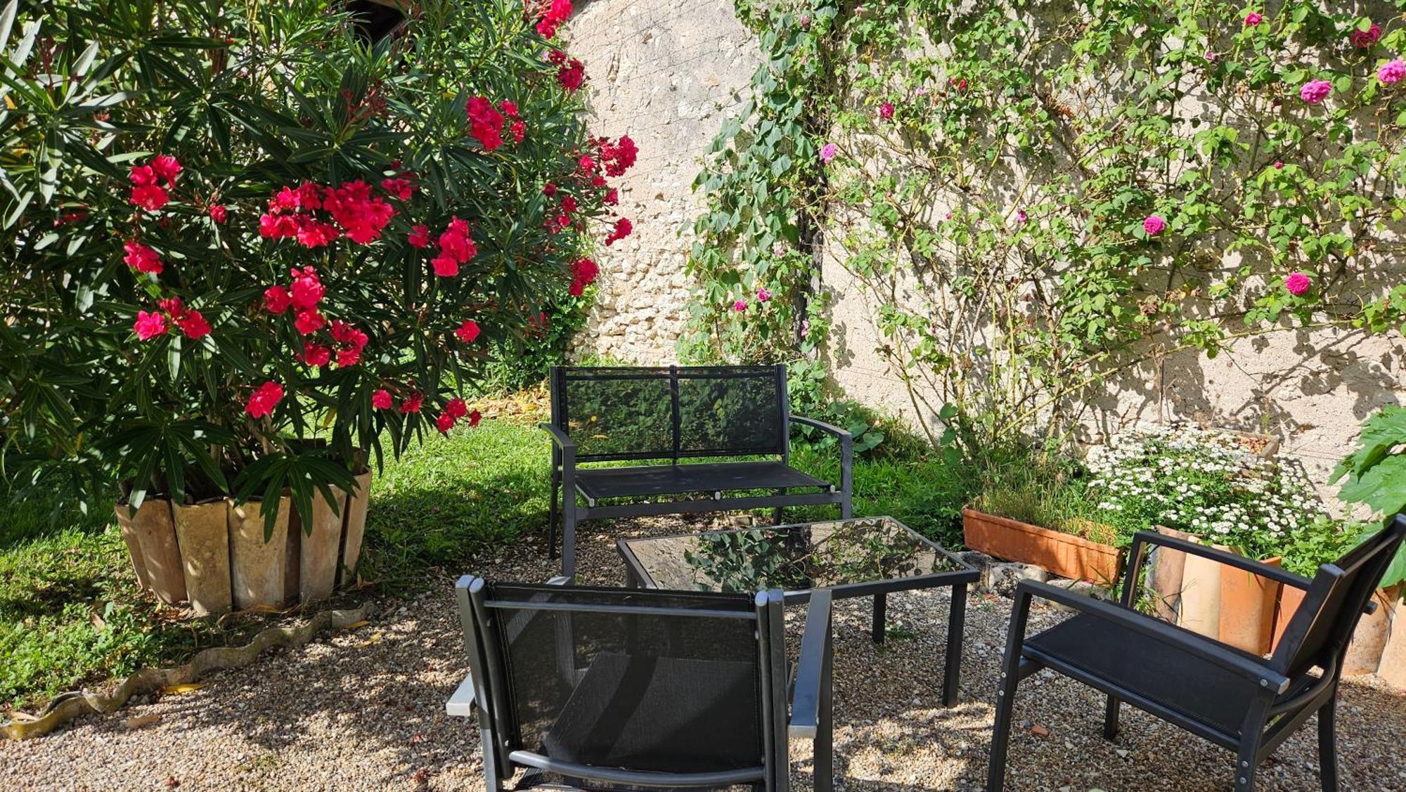 Chambres Et Gites Les Deux Chenes Pres De Bergerac Le Fleix Zewnętrze zdjęcie