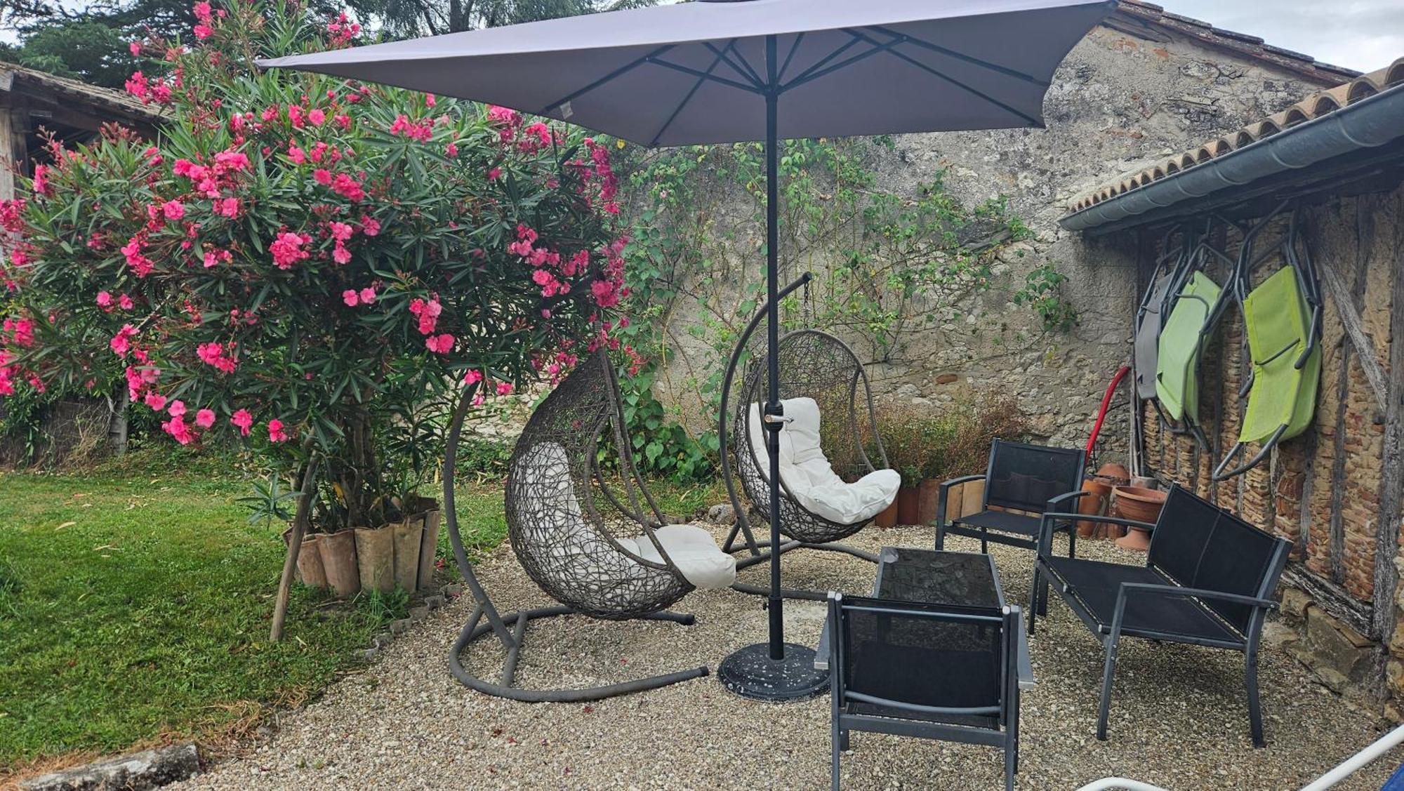 Chambres Et Gites Les Deux Chenes Pres De Bergerac Le Fleix Zewnętrze zdjęcie